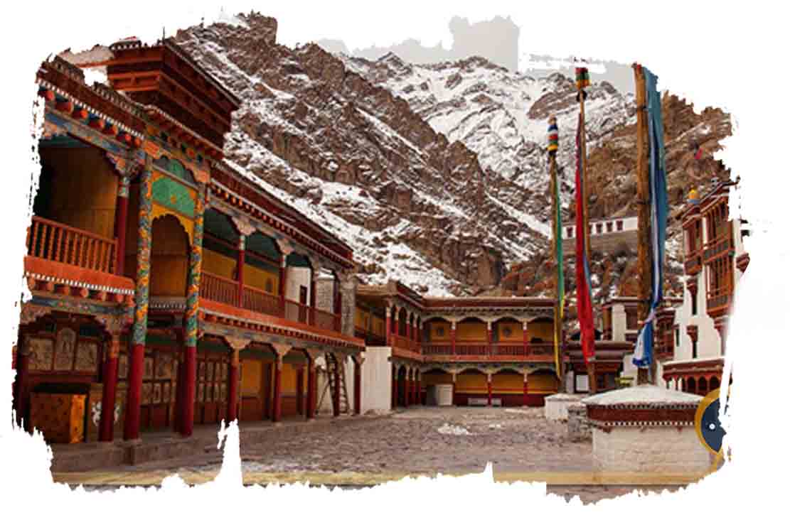 1615992864kashmir-and-ladakh-tour7.jpg